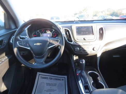 Used 2020 Chevrolet Equinox LT w/ LPO, Floor Liner Package image 23