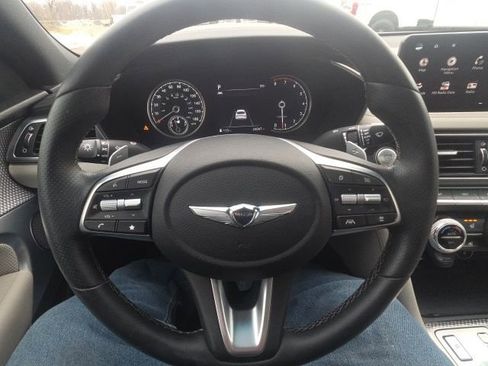 Used 2023 Genesis G70 2.0T w/ Sport Prestige Package image 38