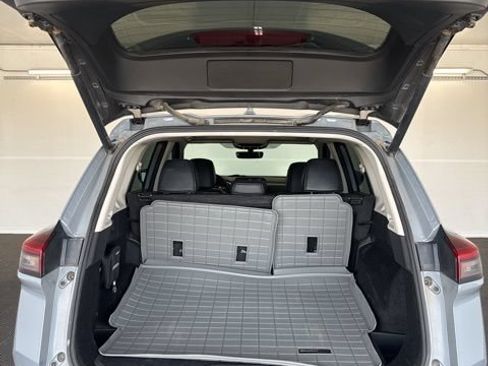 Certified 2023 Nissan Rogue SL w/ SL Premium Package FWD image 30