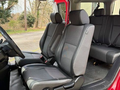 Used 2006 Honda Element EX image 11
