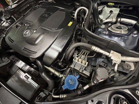 Used 2014 Mercedes-Benz E 350 Sedan image 11