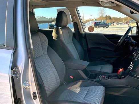 Used 2023 Subaru Forester Sport image 7