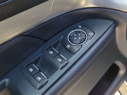 Used 2018 Ford Explorer XLT w/ Equipment Group 202A image 16