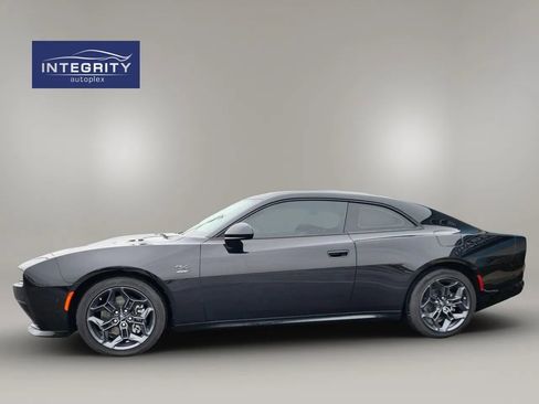 Used 2025 Dodge Charger Daytona R/T w/ Quick Order Package 25M R/T image 6