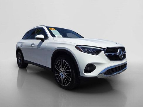 Certified 2026 Mercedes-Benz GLC 300 image 7