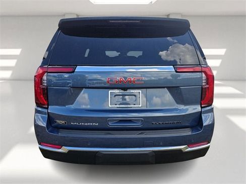 New 2026 GMC Yukon XL Elevation image 4
