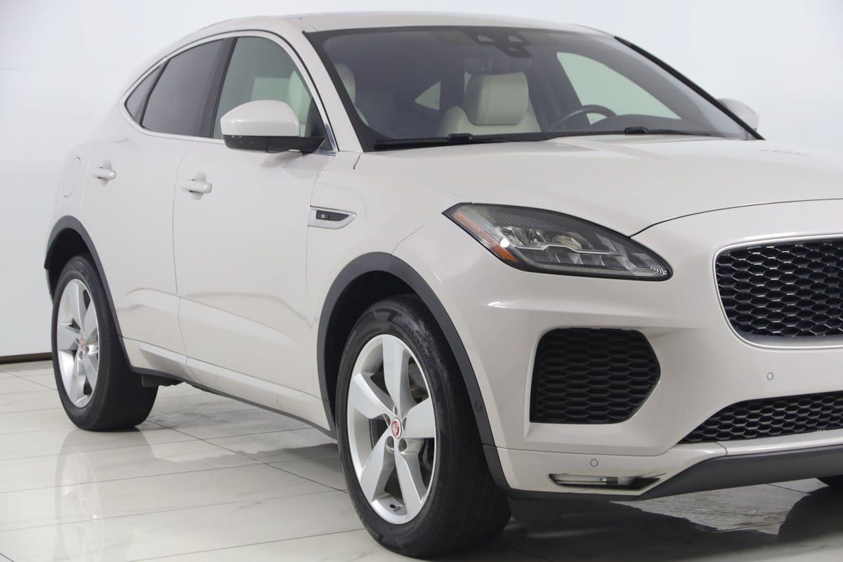 Used 2018 Jaguar E-PACE R-Dynamic S AWD/4WD image 39