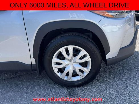 Used 2026 Toyota Corolla Cross L AWD/4WD image 7