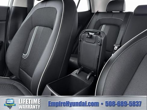 New 2026 Hyundai Venue SEL FWD image 18