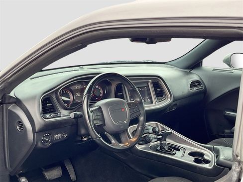 Used 2021 Dodge Challenger SXT w/ Blacktop Package image 9