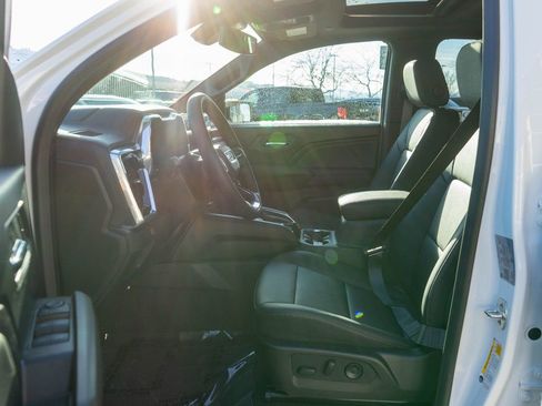 New 2026 GMC Canyon Elevation w/ Convenience Package image 11