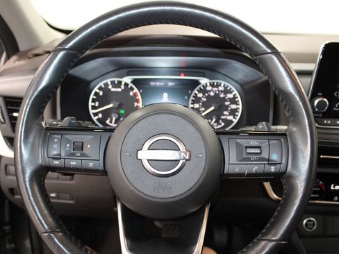 Used 2023 Nissan Rogue SV w/ SV Premium B Package AWD/4WD image 32