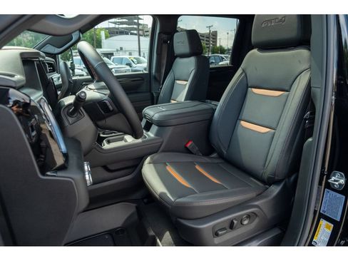 New 2026 GMC Sierra 2500 AT4 w/ AT4 Premium Plus Package AWD/4WD image 12