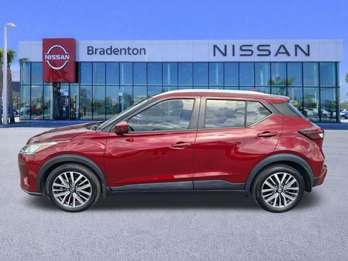 Used 2021 Nissan Kicks SV FWD image 8