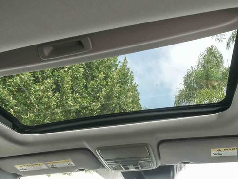 Used 2019 Honda CR-V EX image 15