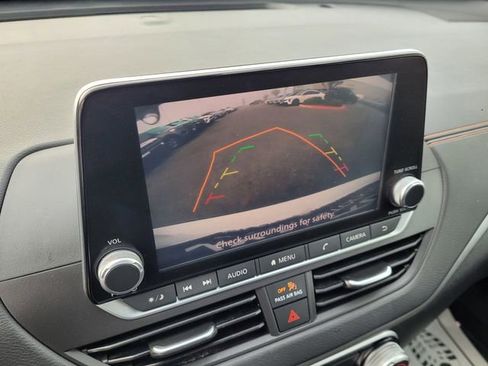 Used 2021 Nissan Altima 2.5 SR image 14