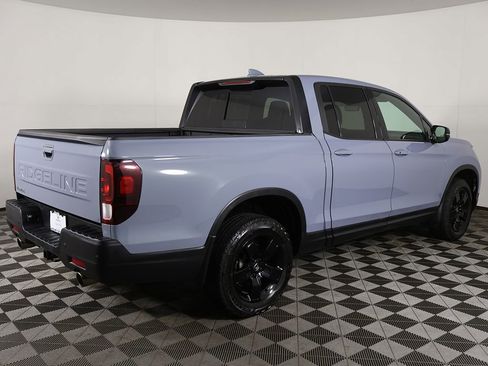 Used 2025 Honda Ridgeline Black Edition image 13
