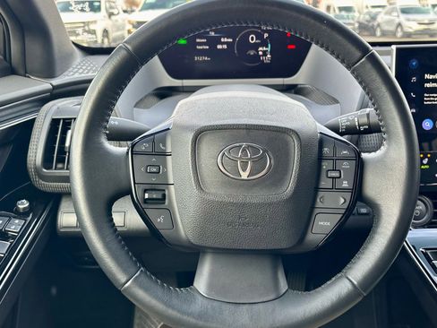 Used 2023 Toyota bZ4X AWD image 20