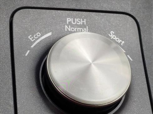 Used 2023 Lexus IS 300 w/ Comfort Package RWD image 13