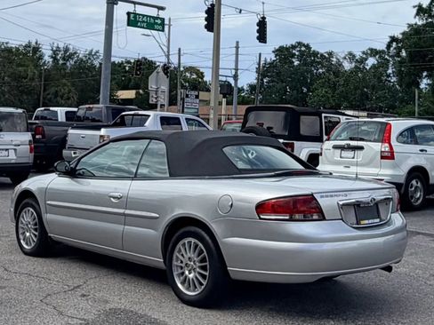 Used 2004 Chrysler Sebring LXi FWD image 6