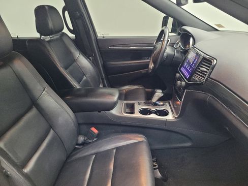 Used 2019 Jeep Grand Cherokee Limited RWD image 21