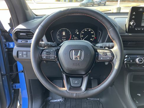 Used 2024 Honda Pilot TrailSport image 20