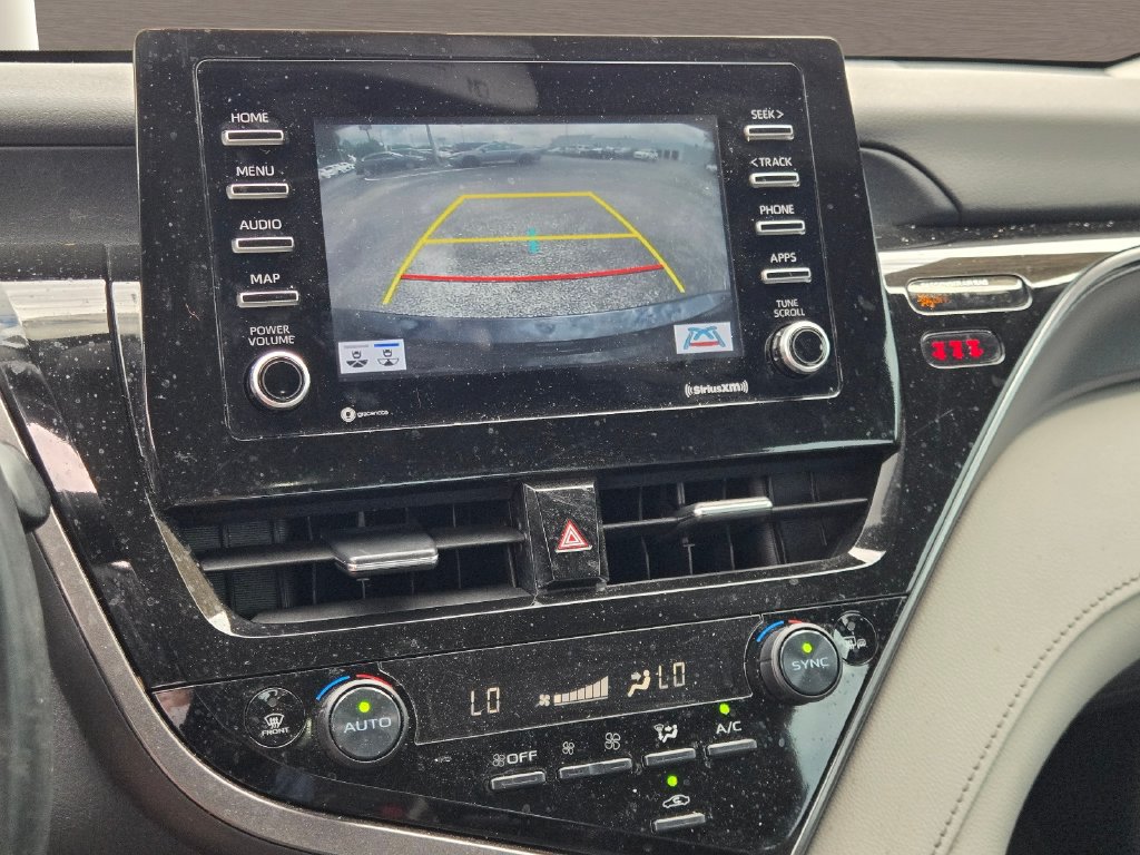 Used 2023 Toyota Camry SE w/ Convenience Package FWD image 27