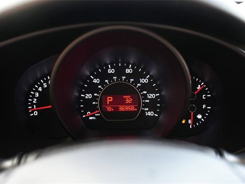 Used 2016 Kia Soul image 14