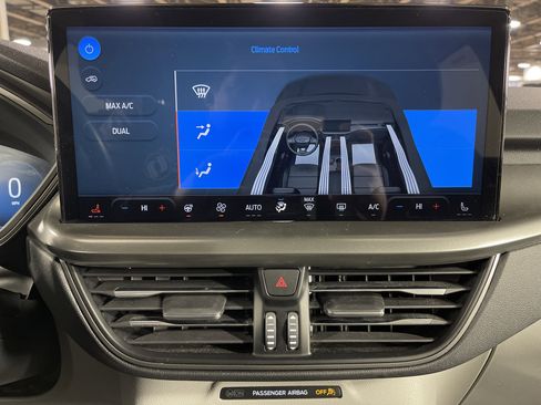 Used 2023 Ford Escape Active w/ Tech Pack #2 image 25