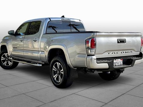 Used 2020 Toyota Tacoma TRD Sport w/ Technology Package RWD image 10