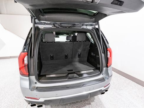 Used 2025 GMC Yukon Denali image 35