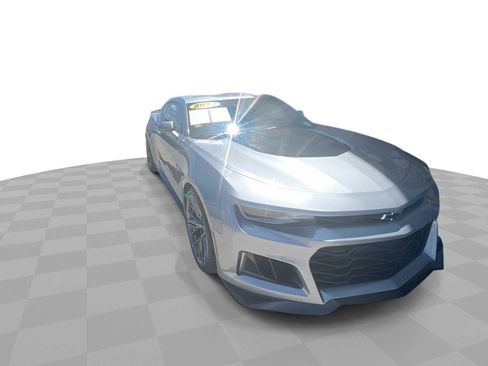 Certified 2023 Chevrolet Camaro ZL1 image 2