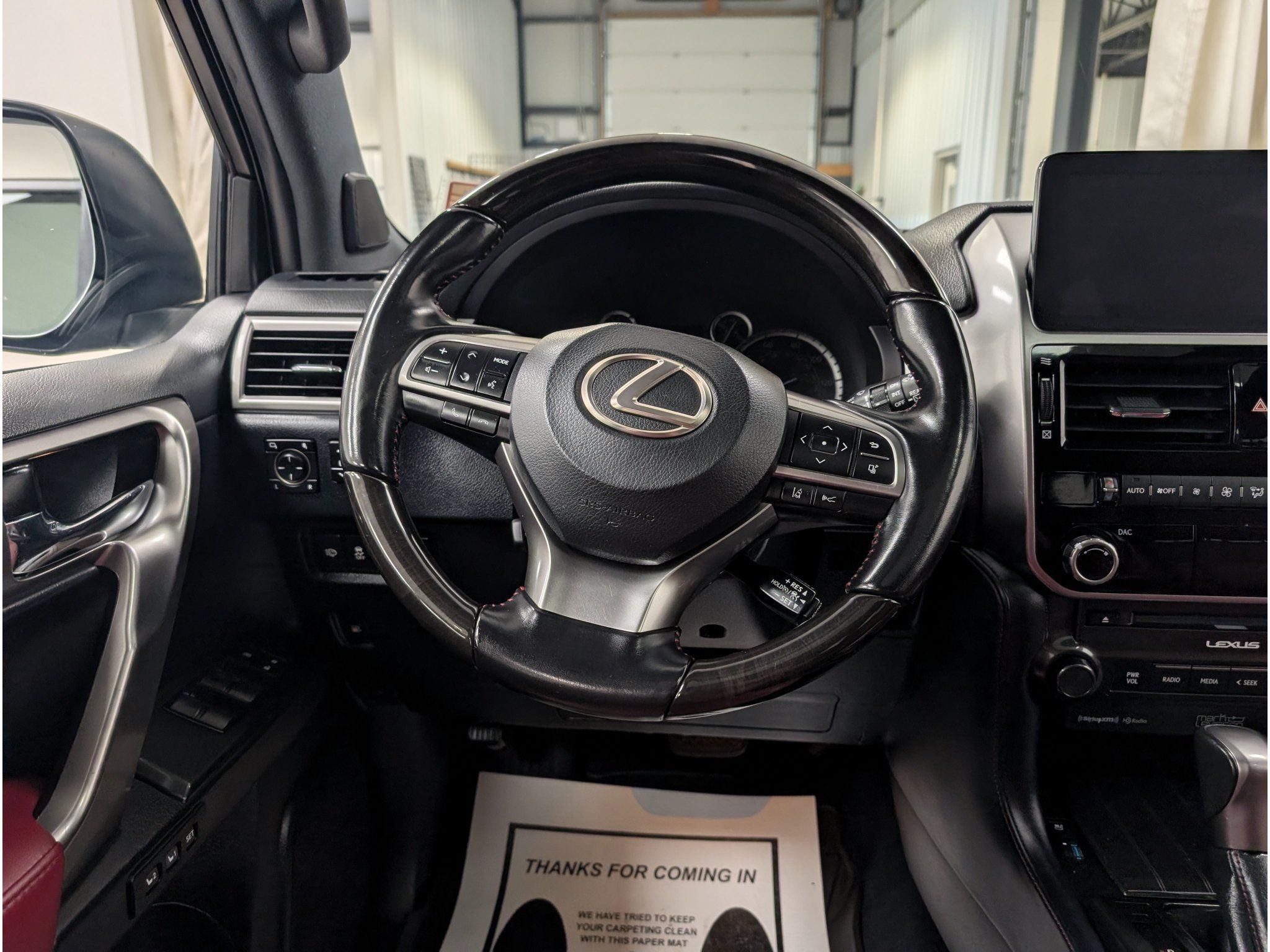 Used 2023 Lexus GX 460 Premium w/ Premium Plus Package AWD/4WD image 12
