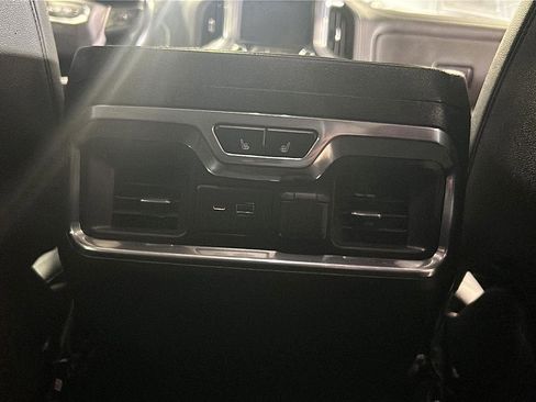 Used 2021 GMC Sierra 1500 SLT w/ SLT Premium Plus Package image 28