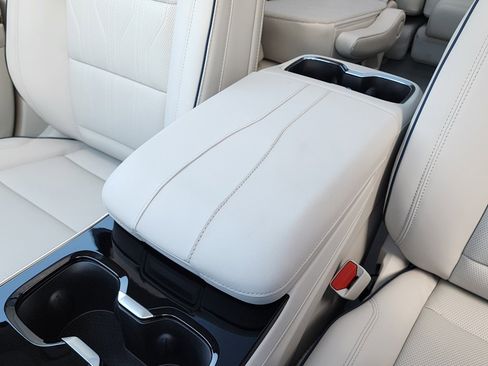 New 2026 Buick Enclave Avenir w/ Super Cruise Package image 34