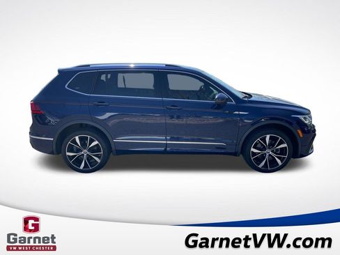 Used 2024 Volkswagen Tiguan SEL R-Line image 6