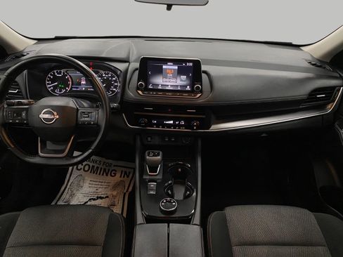 Certified 2025 Nissan Rogue SV AWD/4WD image 21