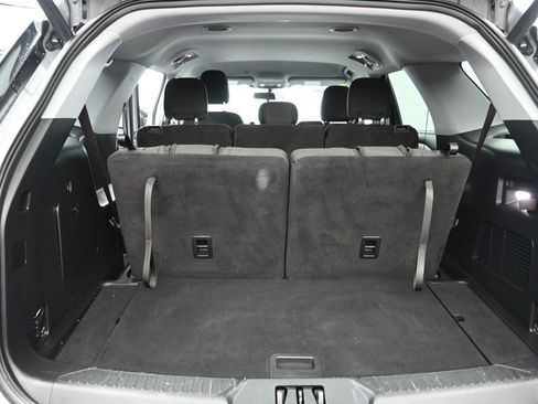 Certified 2022 Ford Explorer XLT image 33