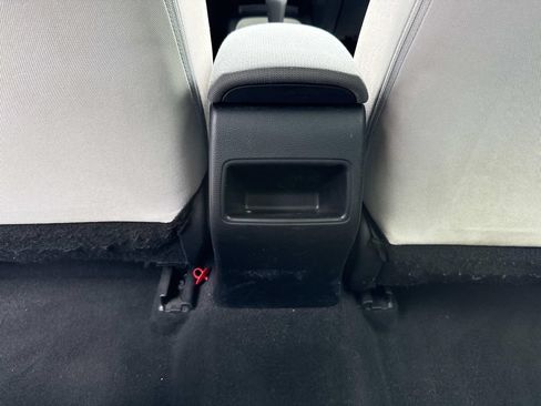 Used 2022 Toyota Corolla LE FWD image 20