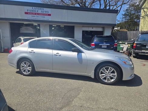Used 2013 INFINITI G37 x Sedan w/ Premium Pkg image 10