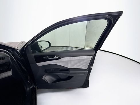 Used 2023 Volkswagen Taos S FWD image 30