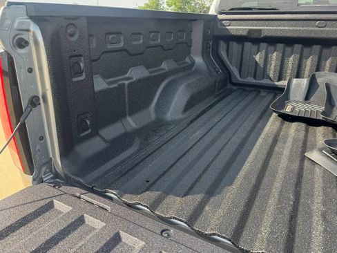 Used 2023 Chevrolet Colorado LT w/ LT Convenience Package RWD image 56
