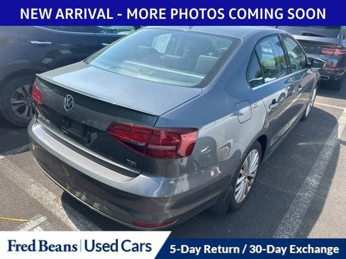 Used 2016 Volkswagen Jetta SEL w/ Lighting Package FWD image 11