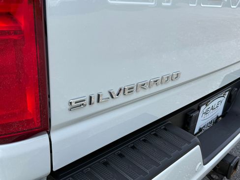 Certified 2024 Chevrolet Silverado 2500 High Country w/ Technology Package AWD/4WD image 10
