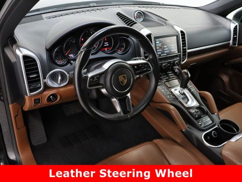 Used 2016 Porsche Cayenne image 14