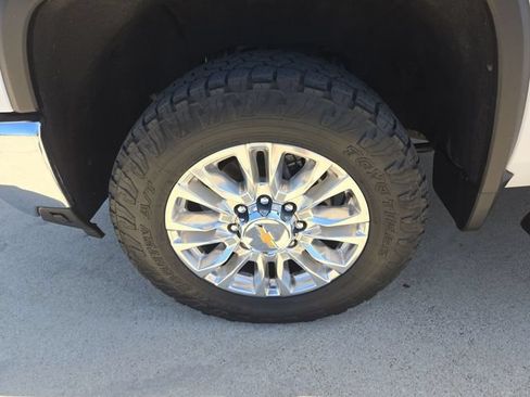Used 2024 Chevrolet Silverado 2500 LT w/ All Star Edition AWD/4WD image 29