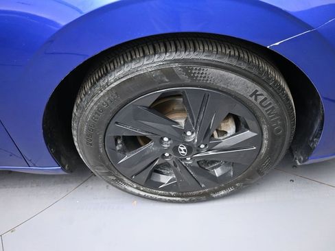 Certified 2023 Hyundai Elantra SEL w/ Cargo Package image 13