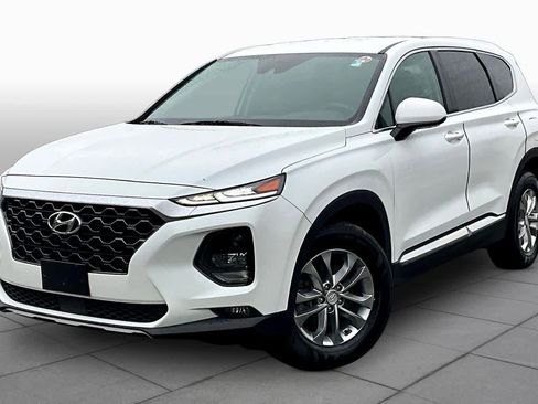 Used 2020 Hyundai Santa Fe SEL FWD image 2