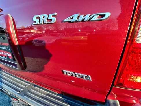 Used 2002 Toyota 4Runner SR5 image 24