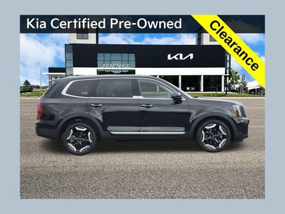 Used 2024 Kia Telluride S w/ S Sunroof Package